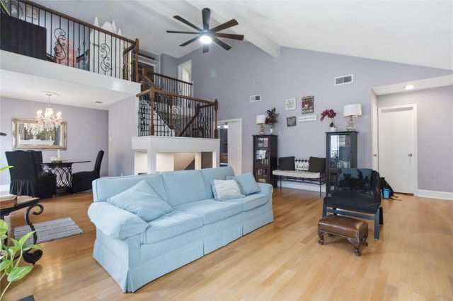 11630 Karlwood Lane, Houston, TX 77099