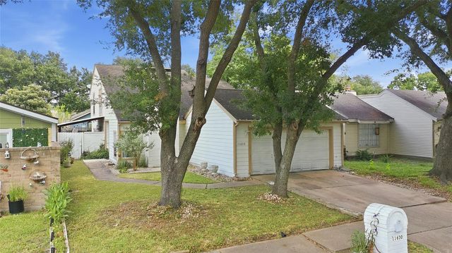 11630 Karlwood Lane, Houston, TX 77099