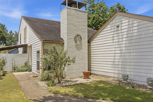 11630 Karlwood Lane, Houston, TX 77099