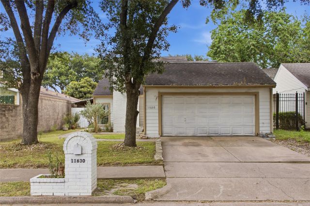 11630 Karlwood Lane, Houston, TX 77099