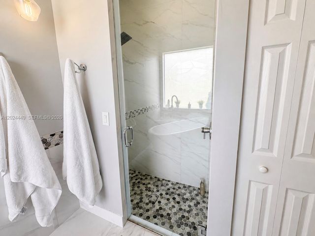 4486 W Whitewater Ave, Weston, FL 33332