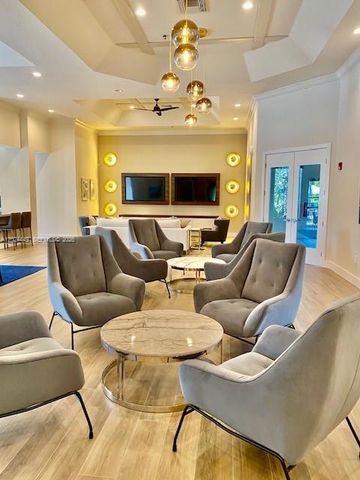 4486 W Whitewater Ave, Weston, FL 33332