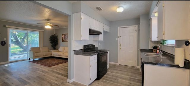 914 Shorehaven Drive, Garland, TX 75040