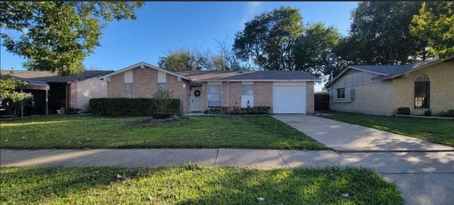 914 Shorehaven Drive, Garland, TX 75040