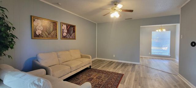 914 Shorehaven Drive, Garland, TX 75040