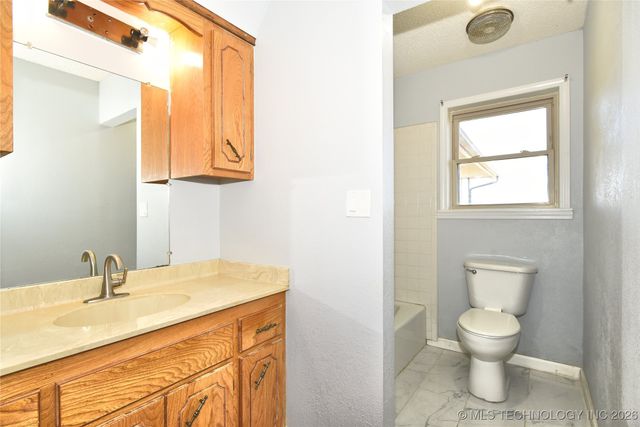 139 Meadow View Street, Mannford, OK 74044