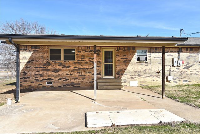 139 Meadow View Street, Mannford, OK 74044