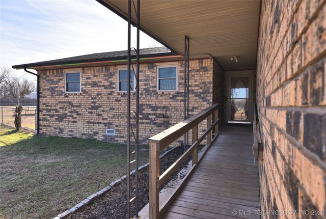 139 Meadow View Street, Mannford, OK 74044