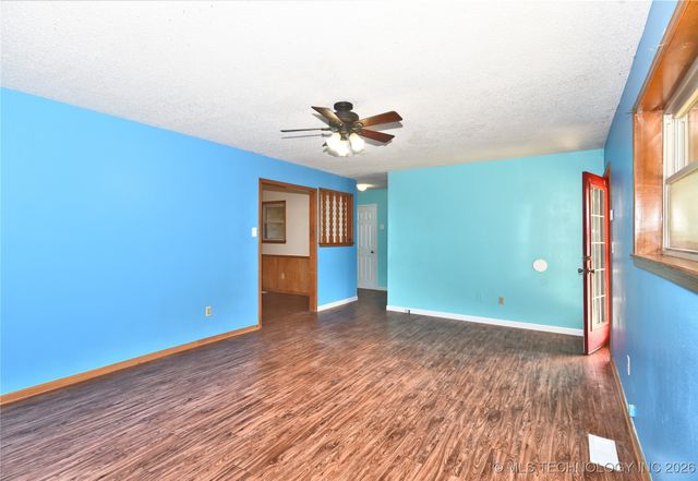 139 Meadow View Street, Mannford, OK 74044