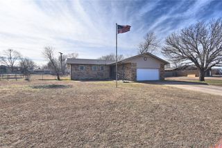 139 Meadow View Street, Mannford, OK 74044