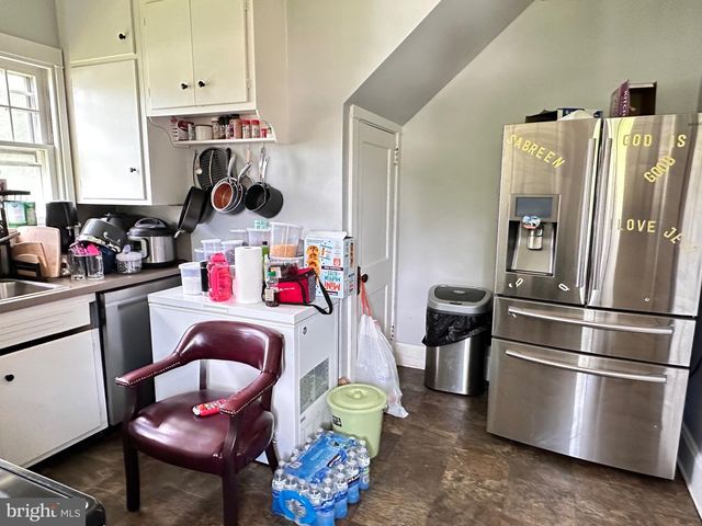 1727 NEW HOLLAND PIKE, Lancaster, PA 17601