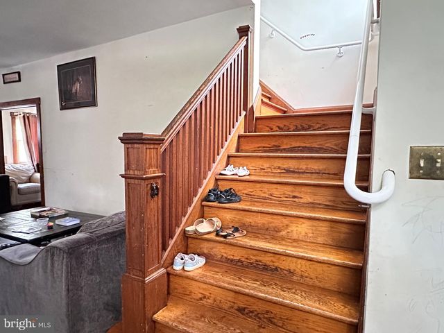 1727 NEW HOLLAND PIKE, Lancaster, PA 17601
