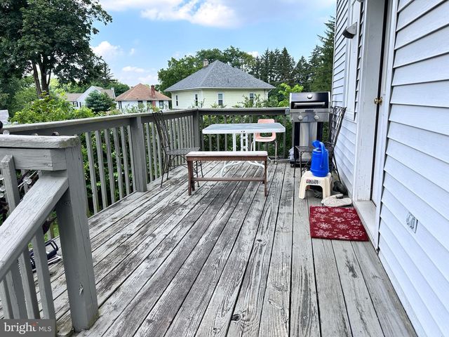 1727 NEW HOLLAND PIKE, Lancaster, PA 17601