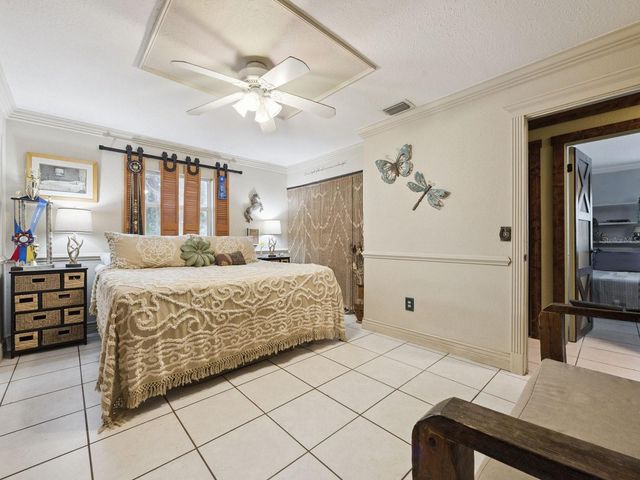 6001 MARTHAS LANE, St Cloud, FL 34771