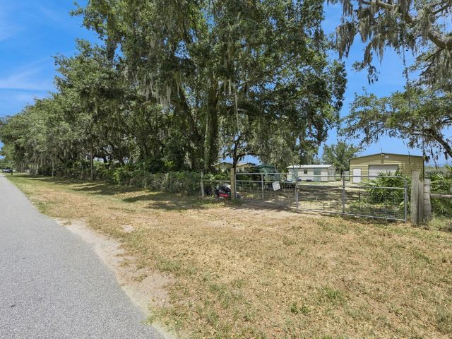 6001 MARTHAS LANE, St Cloud, FL 34771