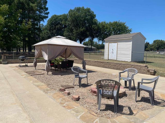 158 Friendship Rd., Conway, AR 72032