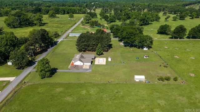 158 Friendship Rd., Conway, AR 72032