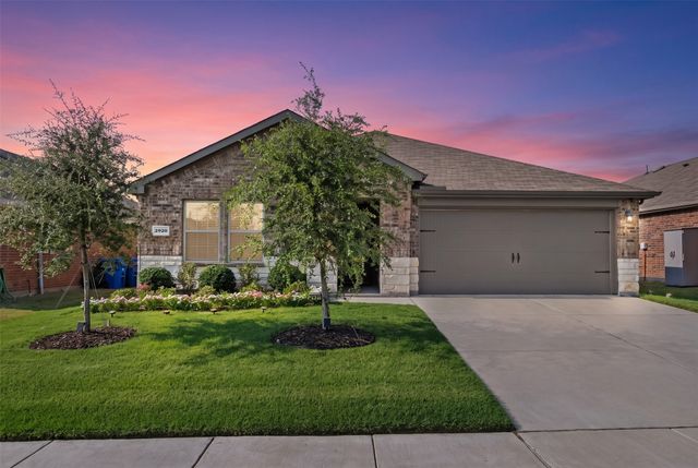 2920 Roper Street, Royse City, TX 75189