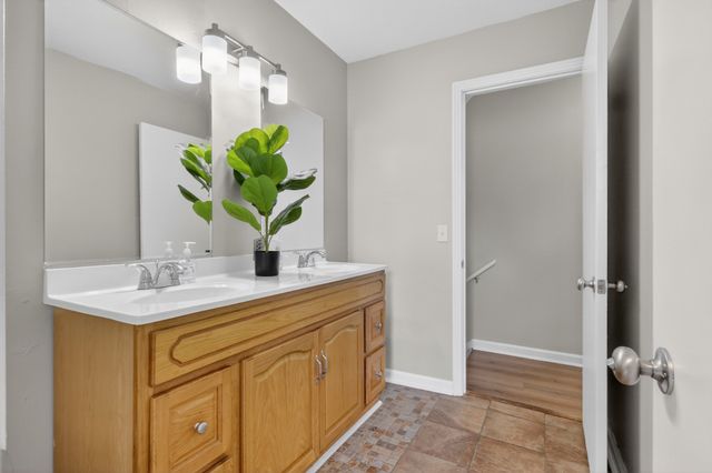 489 Canton Pass, Madison, TN 37115