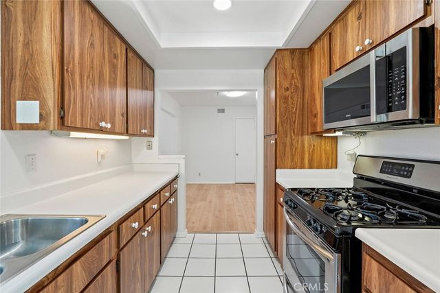 99 Rockwood 50, Irvine, CA 92614
