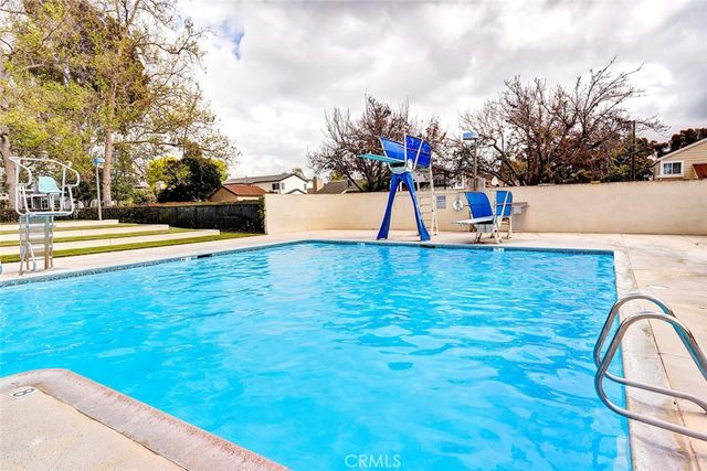 99 Rockwood 50, Irvine, CA 92614