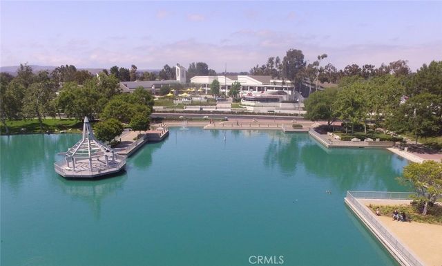 99 Rockwood 50, Irvine, CA 92614