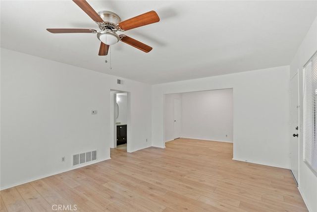 99 Rockwood 50, Irvine, CA 92614