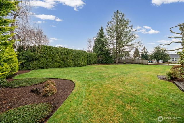 43128 260th Avenue SE, Enumclaw, WA 98022