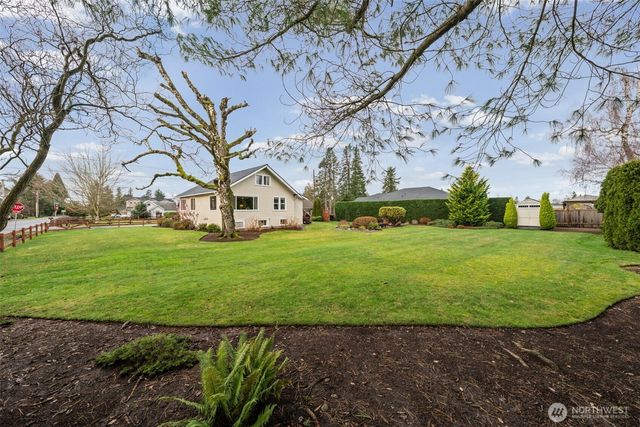 43128 260th Avenue SE, Enumclaw, WA 98022