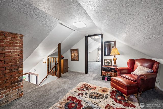 43128 260th Avenue SE, Enumclaw, WA 98022