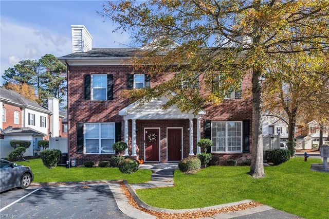 5872 Ludington DR, Virginia Beach, VA 23464