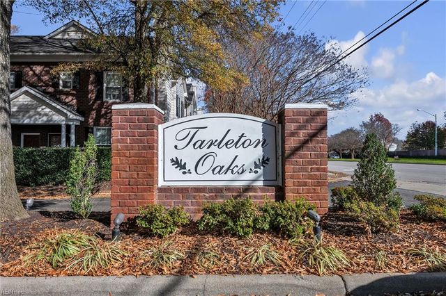 5872 Ludington DR, Virginia Beach, VA 23464