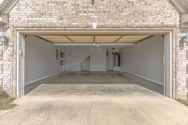 5408 Deerfield Dr, Jonesboro, AR 72404