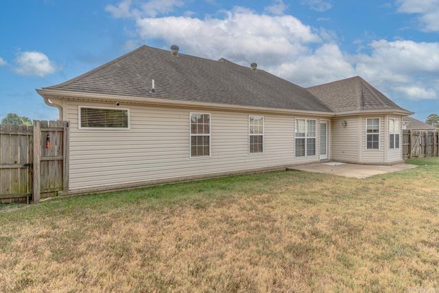 5408 Deerfield Dr, Jonesboro, AR 72404
