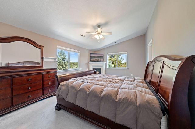 70325 Club Road, Sisters, OR 97759