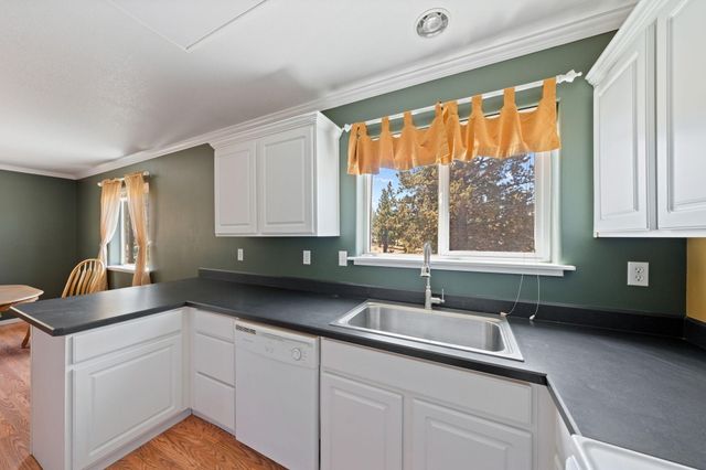 70325 Club Road, Sisters, OR 97759