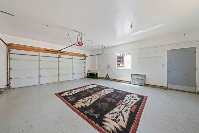 70325 Club Road, Sisters, OR 97759