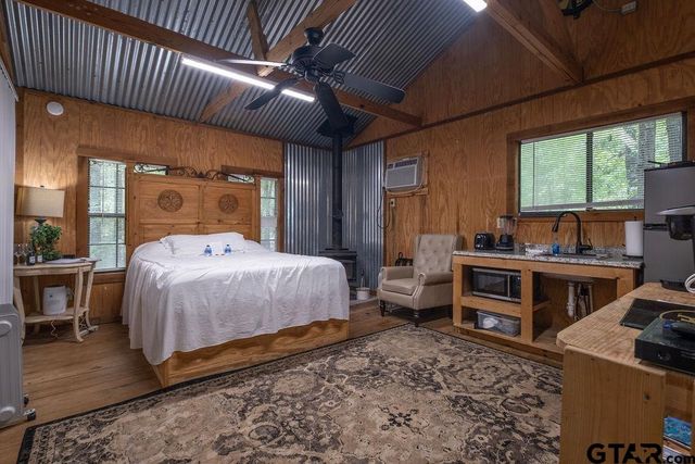 153 W CR 319, Tyler, TX 75706