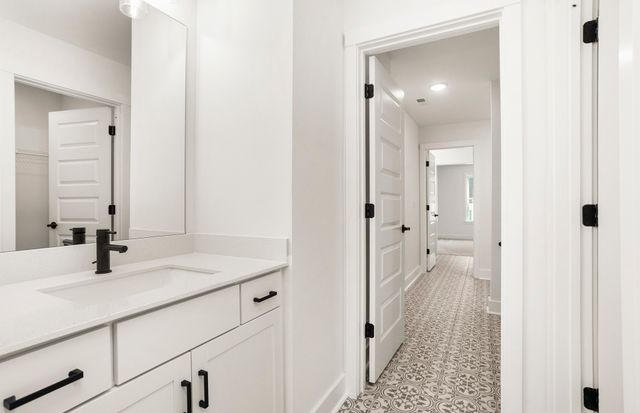 636 Snapdragon Lane, Hendersonville, TN 37075