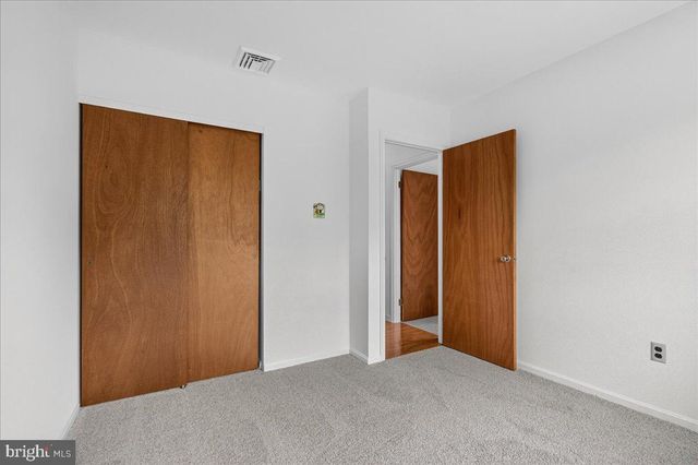 805 ELLIS WOODS RD, Pottstown, PA 19465