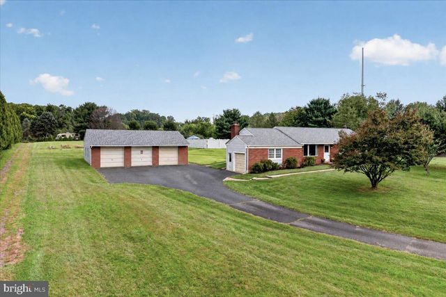 805 ELLIS WOODS RD, Pottstown, PA 19465