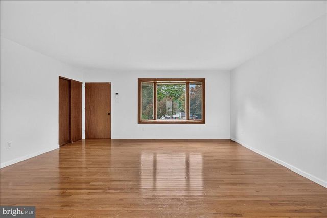 805 ELLIS WOODS RD, Pottstown, PA 19465