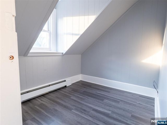87 2nd Street, Newark, NJ 07107
