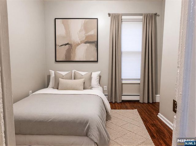 87 2nd Street, Newark, NJ 07107