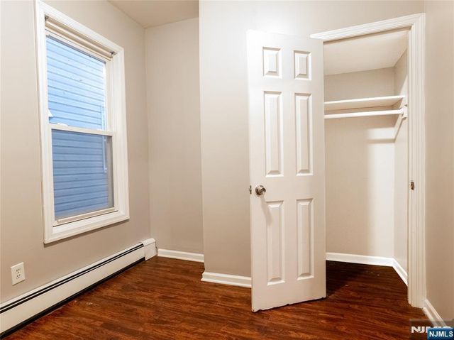 87 2nd Street, Newark, NJ 07107