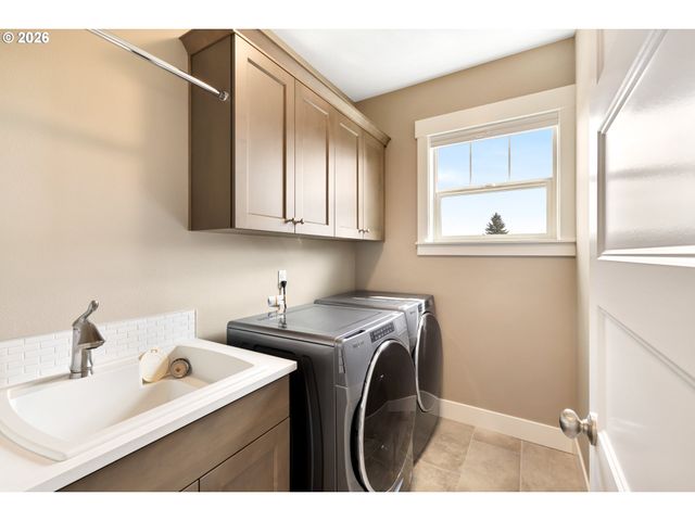 1903 Se 29TH Ave, Portland, OR 97214