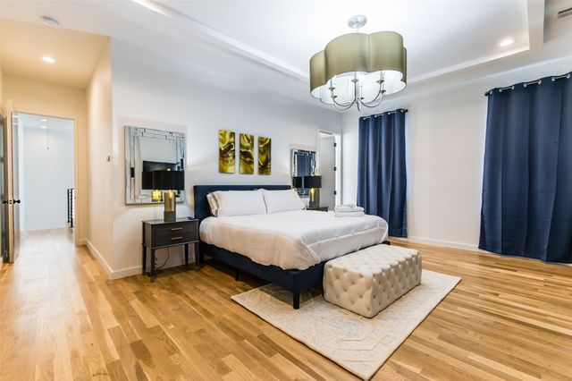 5125 N Hall Street, Dallas, TX 75235