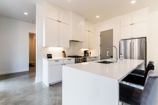 5125 N Hall Street, Dallas, TX 75235