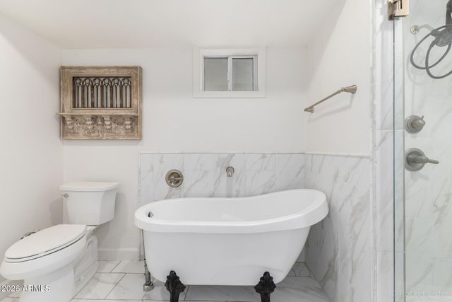 8531 E CLARENDON Avenue, Scottsdale, AZ 85251