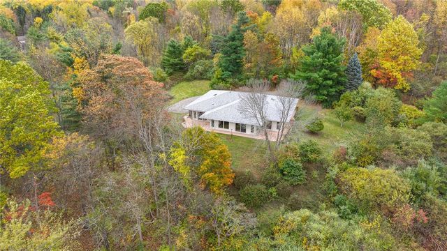 3 Scr Lane, Perinton, NY 14564